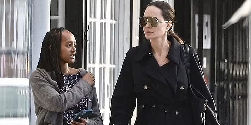 Photos: December 12 – Shopping in Los Angeles